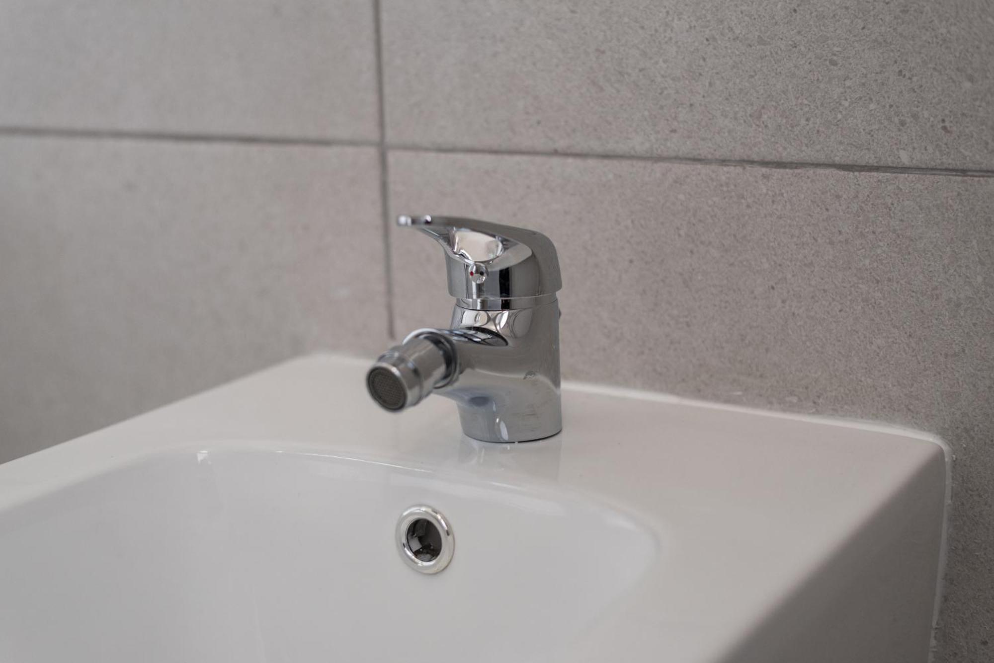 Travelershome Ciampino Airport Guesthouse 600M To Airport Kültér fotó