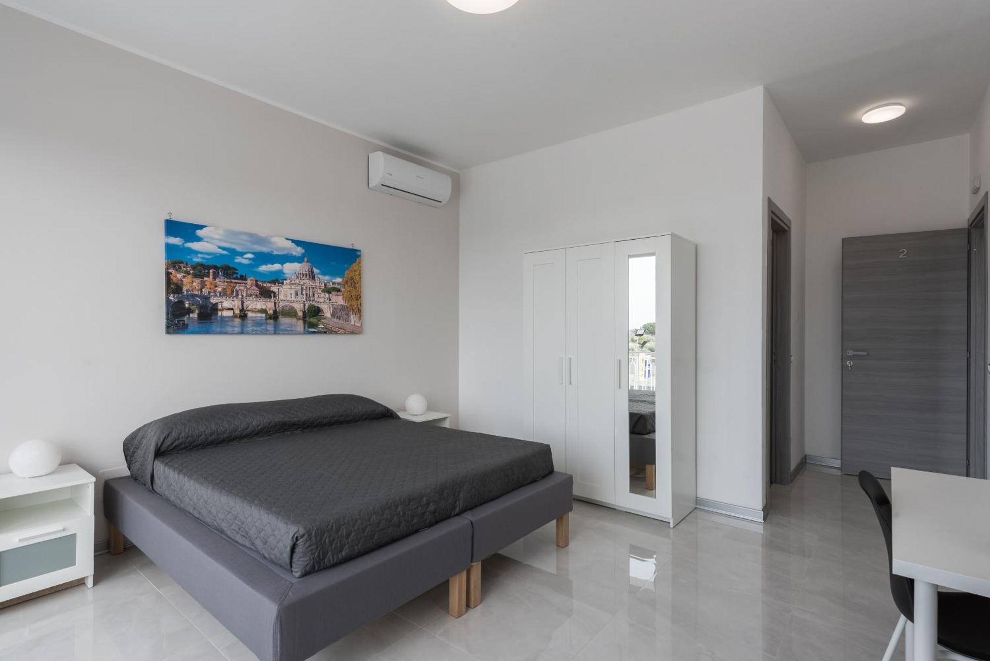 Travelershome Ciampino Airport Guesthouse 600M To Airport Kültér fotó