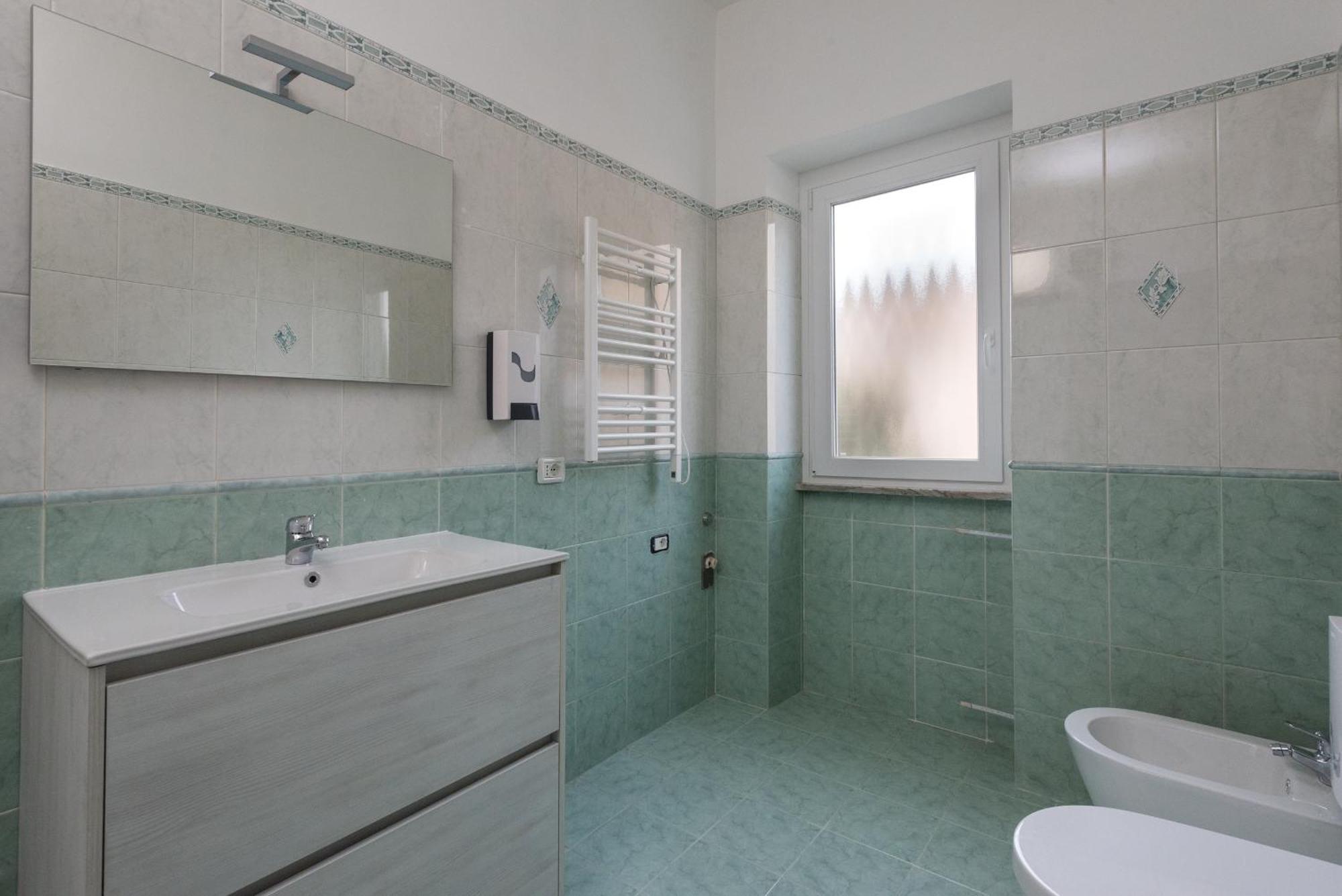 Travelershome Ciampino Airport Guesthouse 600M To Airport Kültér fotó